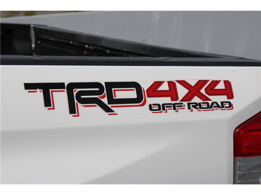 Used 2016 Toyota Tundra Limited w/ Limited Premium Package AWD/4WD image 38
