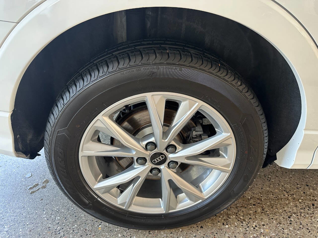 Used 2023 Audi Q3 2.0T Premium image 16