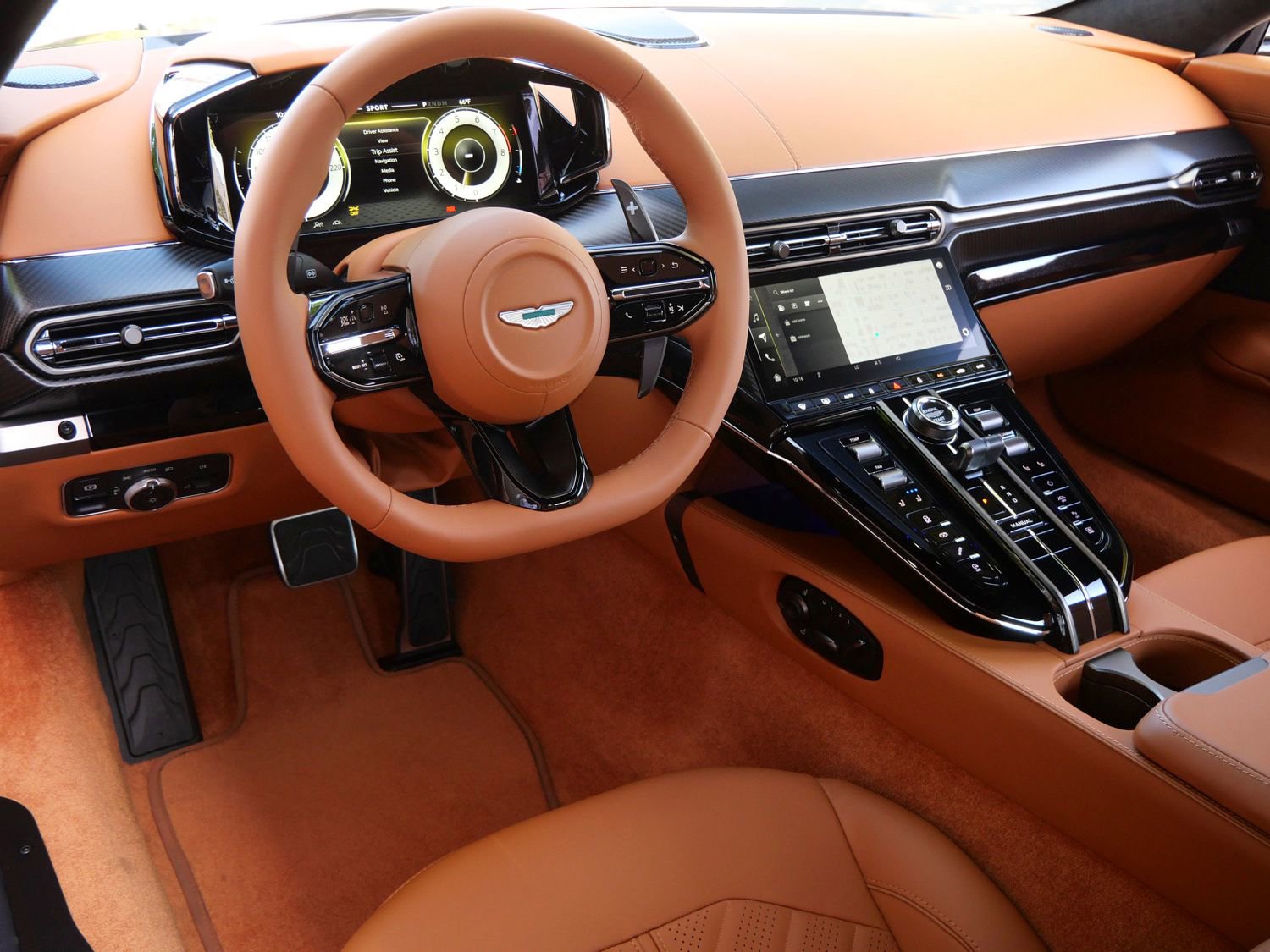 New 2026 Aston Martin V8 Vantage S RWD image 3
