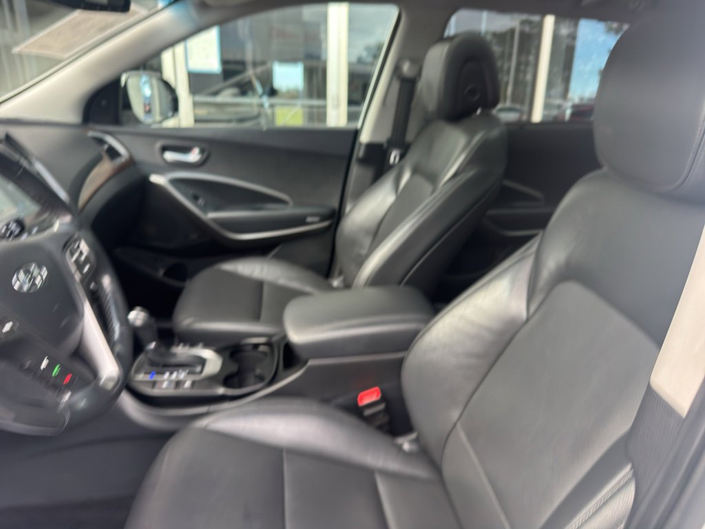 Used 2019 Hyundai Santa Fe XL image 4