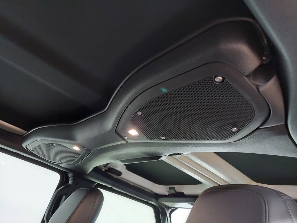 Used 2024 Jeep Wrangler Unlimited Rubicon image 25