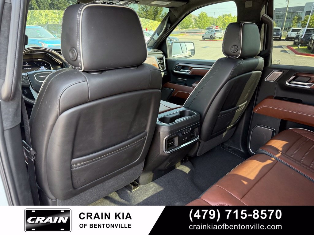 Used 2023 GMC Sierra 1500 Denali Ultimate AWD/4WD image 24