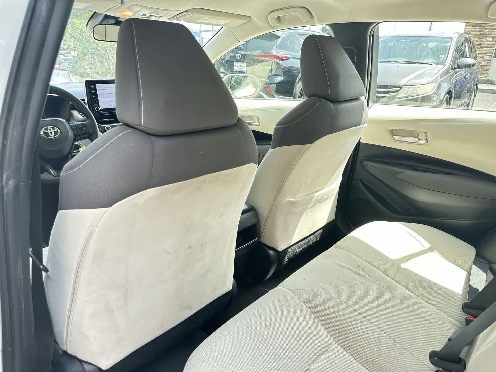 Used 2021 Toyota Corolla LE w/ Carpet Mat Package (TMS) FWD image 14