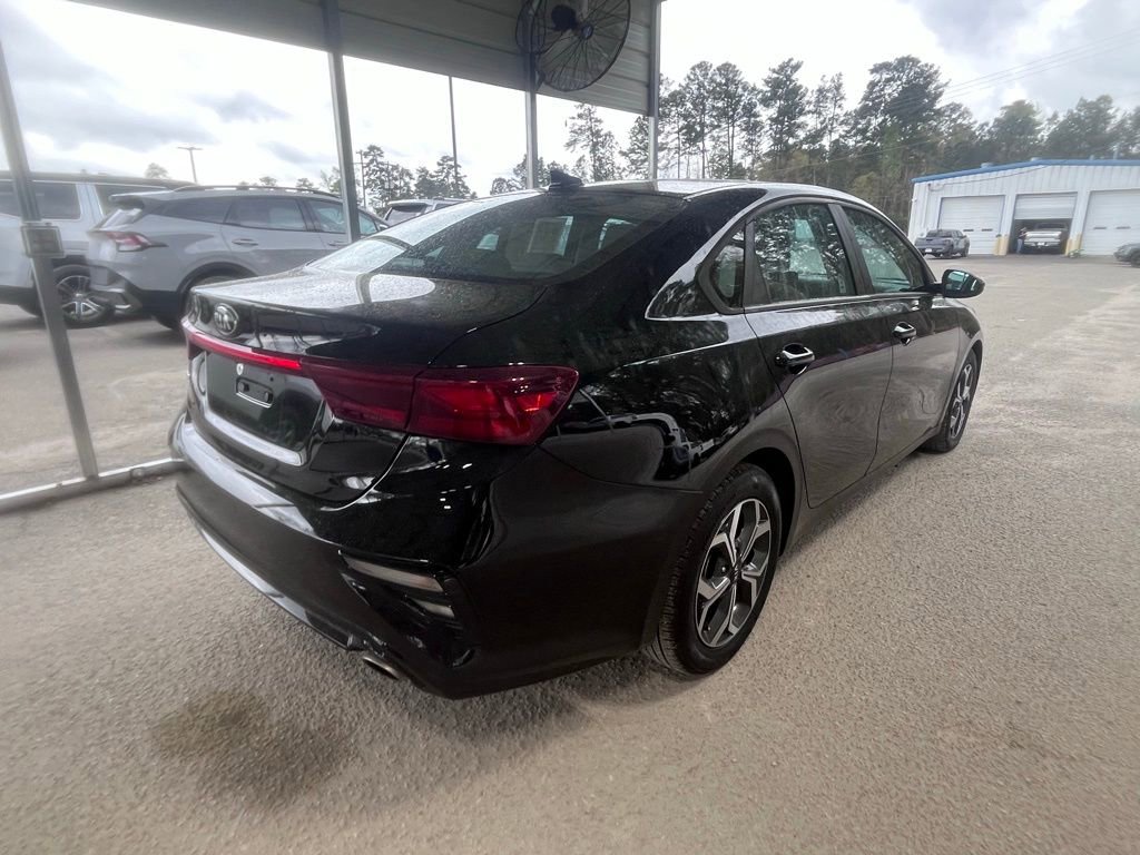 Used 2021 Kia Forte LXS image 6