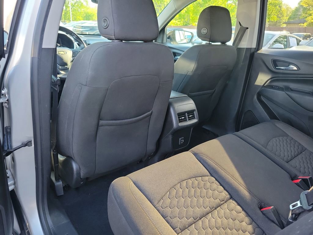 Used 2019 Chevrolet Equinox LT FWD image 17