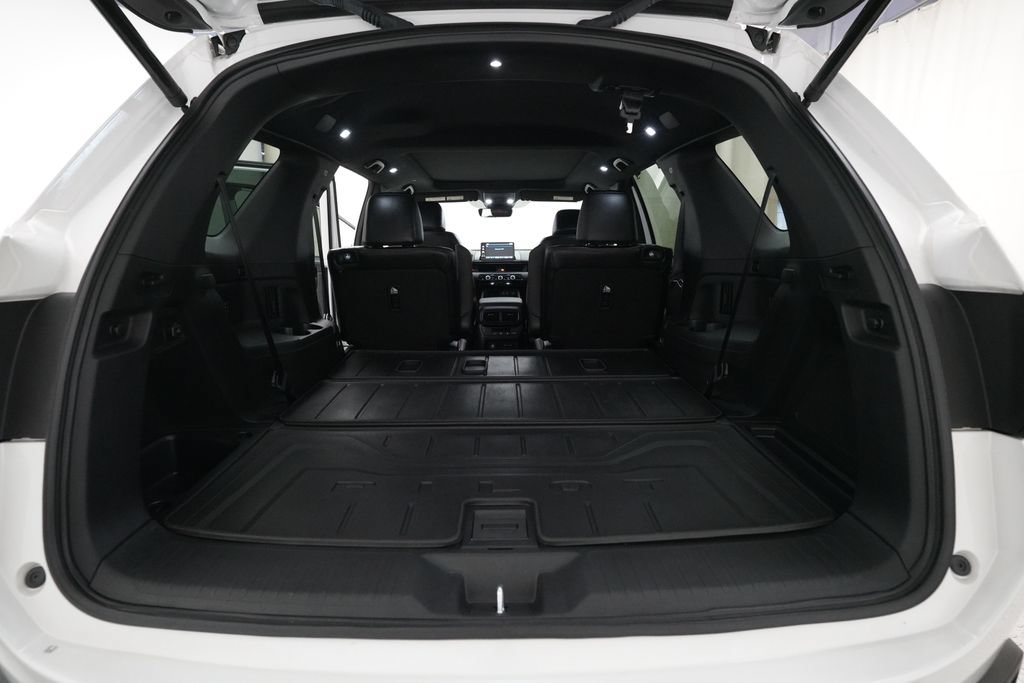 Certified 2025 Honda Pilot TrailSport image 10