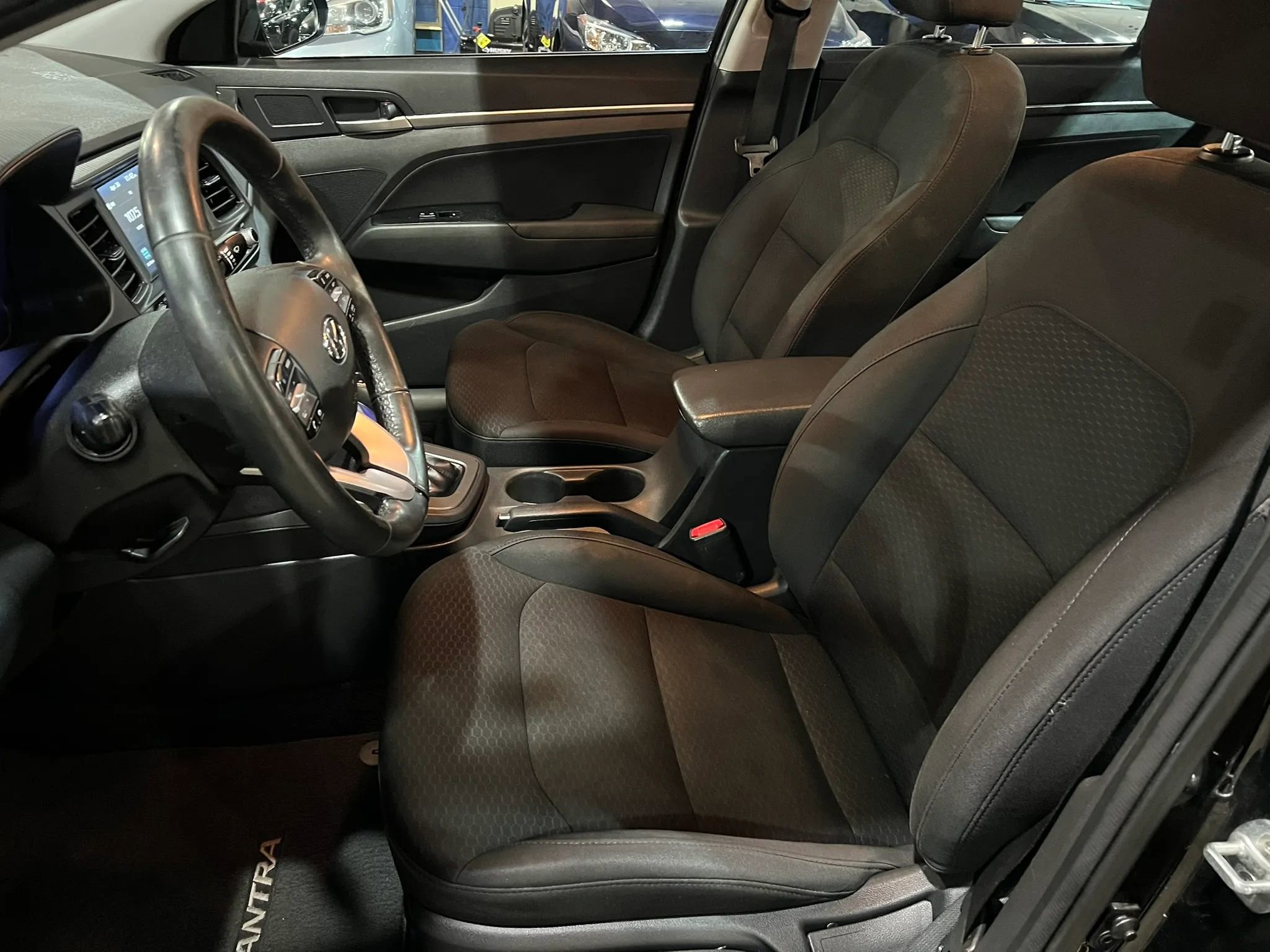 Used 2020 Hyundai Elantra Value Edition w/ Cargo Package (C1) FWD image 10