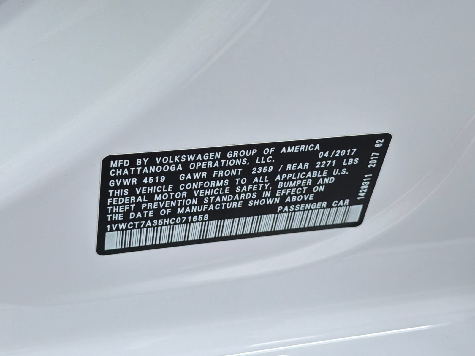 Used 2017 Volkswagen Passat 1.8T SEL Premium FWD image 14