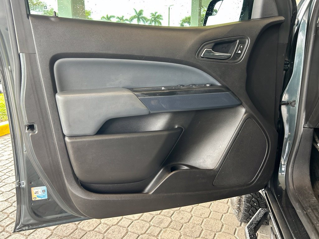 Used 2017 Chevrolet Colorado Z71 RWD image 34