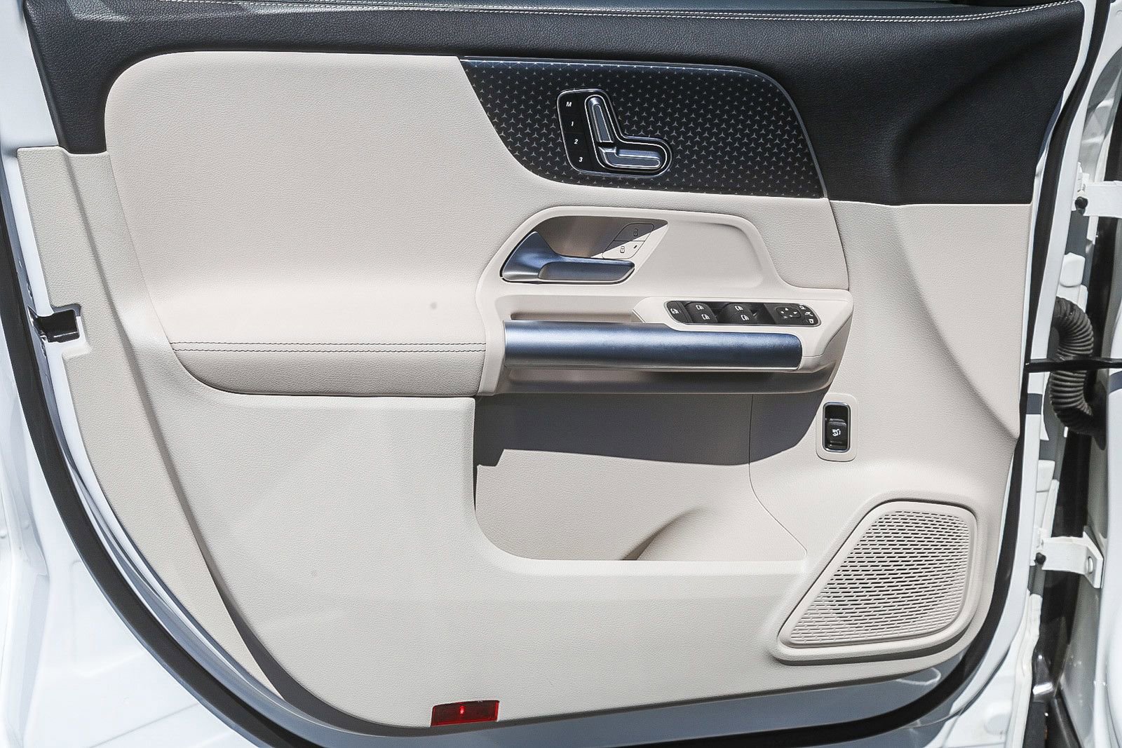 Certified 2025 Mercedes-Benz GLA 250 4MATIC image 19