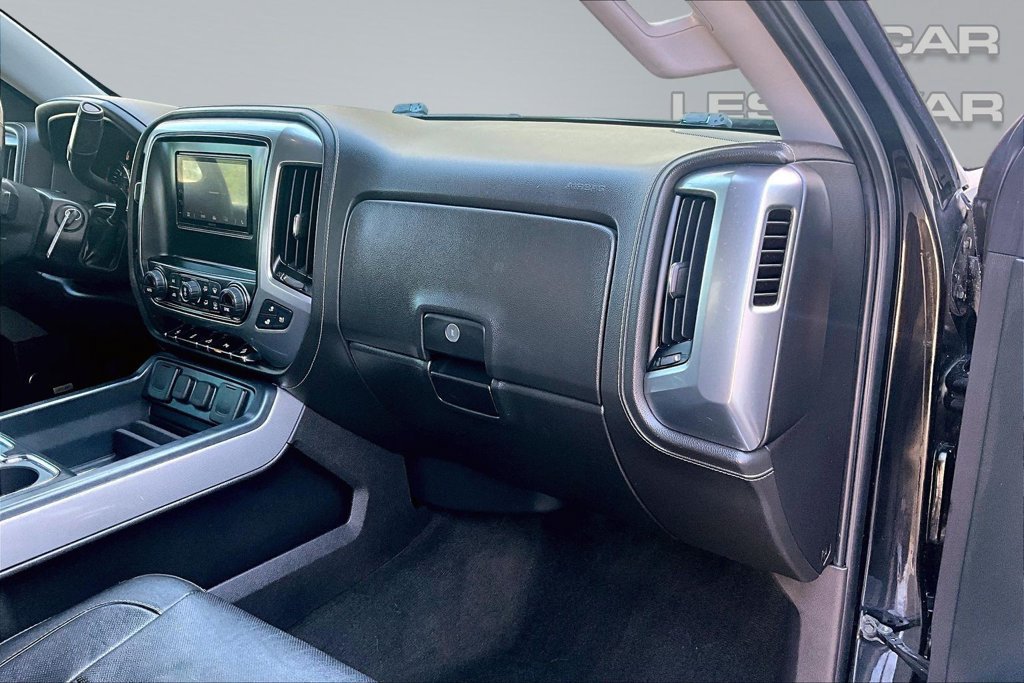 Used 2017 Chevrolet Silverado 1500 LTZ Z71 w/ LTZ Plus Package AWD/4WD image 17
