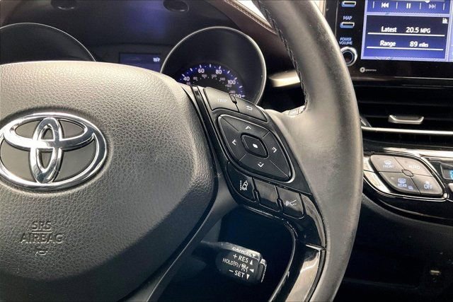 Used 2019 Toyota C-HR Limited image 22