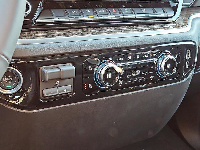 New 2026 GMC Sierra 1500 Elevation image 14