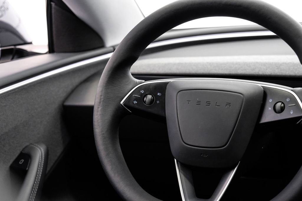 Used 2024 Tesla Model 3 Long Range RWD image 17