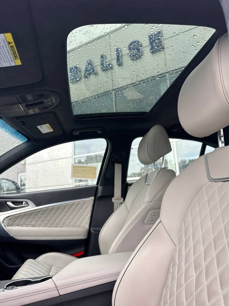 Used 2023 Genesis G70 3.3T w/ Sport Prestige Package AWD/4WD image 3