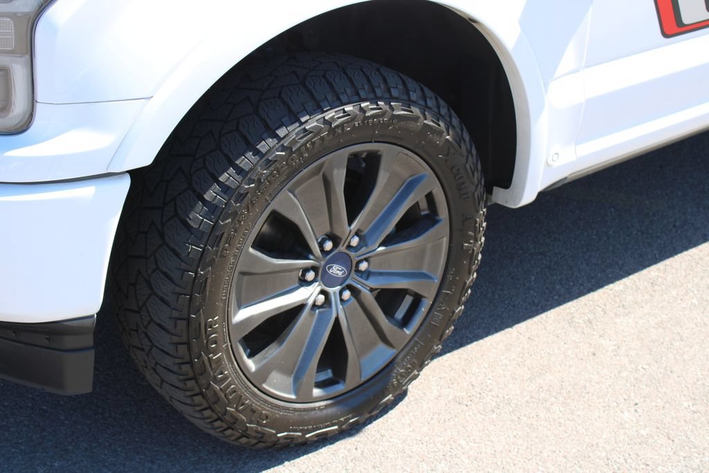 Used 2018 Ford F150 Lariat w/ Equipment Group 502A Luxury AWD/4WD image 12