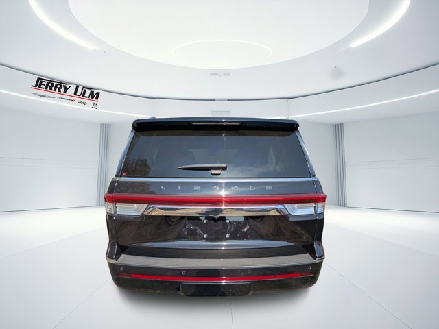 Used 2022 Lincoln Navigator L Black Label image 4