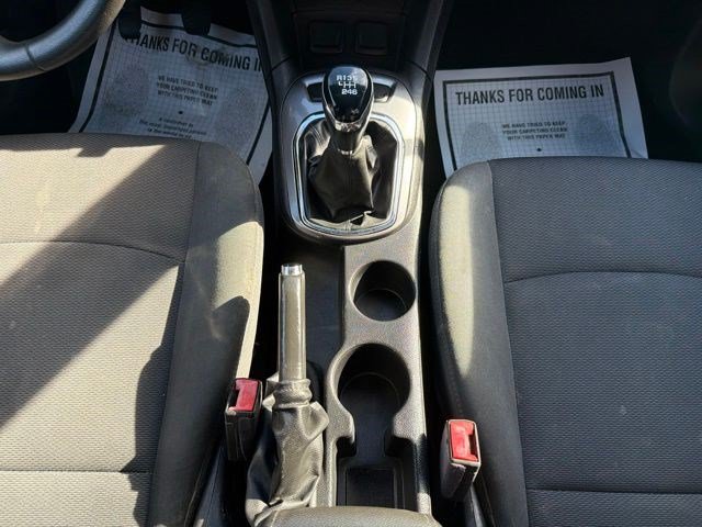 Used 2017 Chevrolet Cruze LT FWD image 23