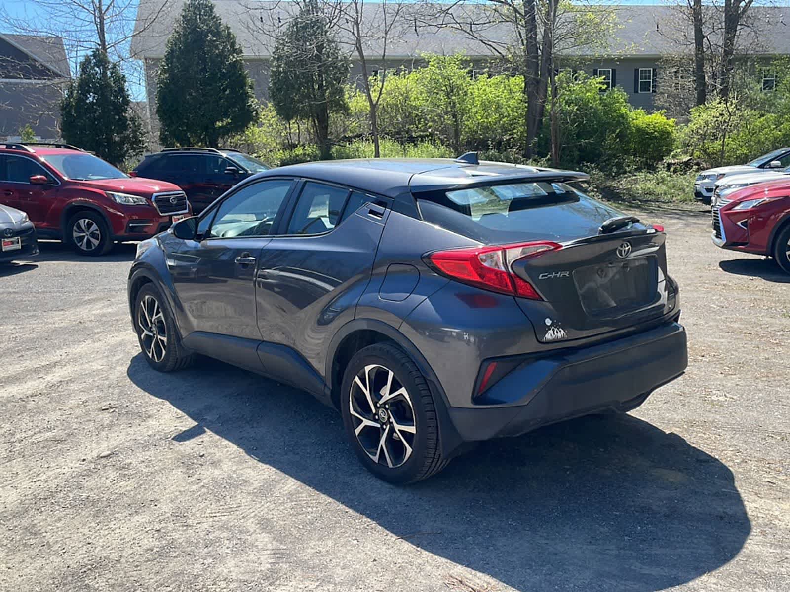Used 2018 Toyota C-HR XLE FWD image 6