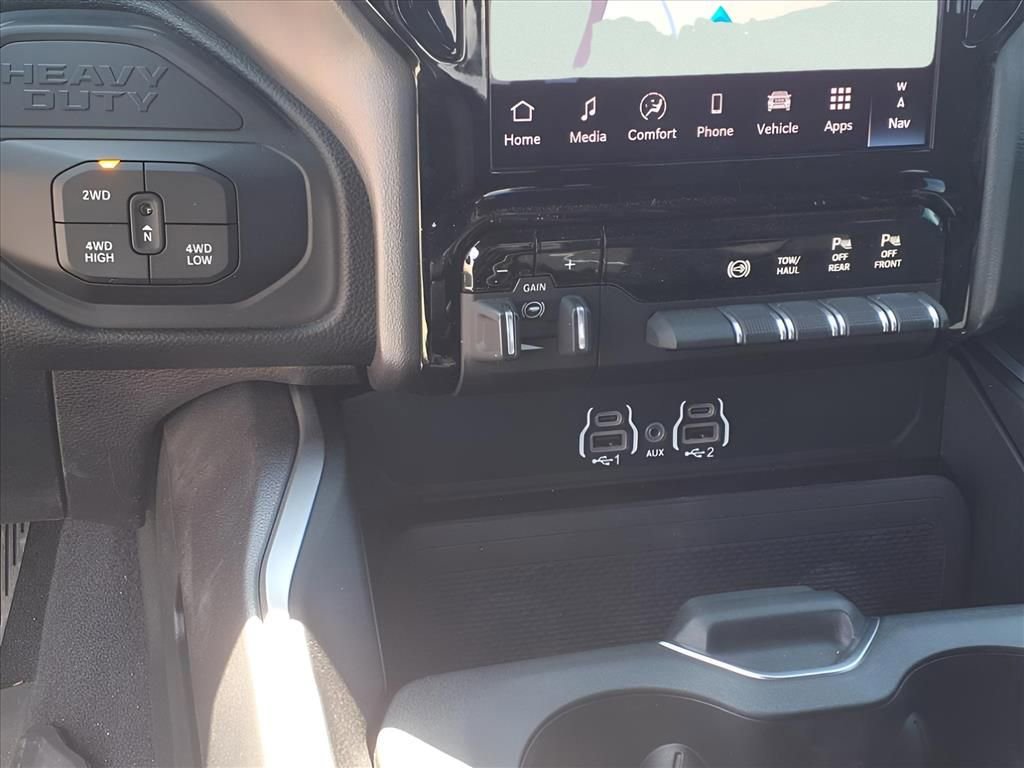 New 2025 RAM 2500 Big Horn image 9