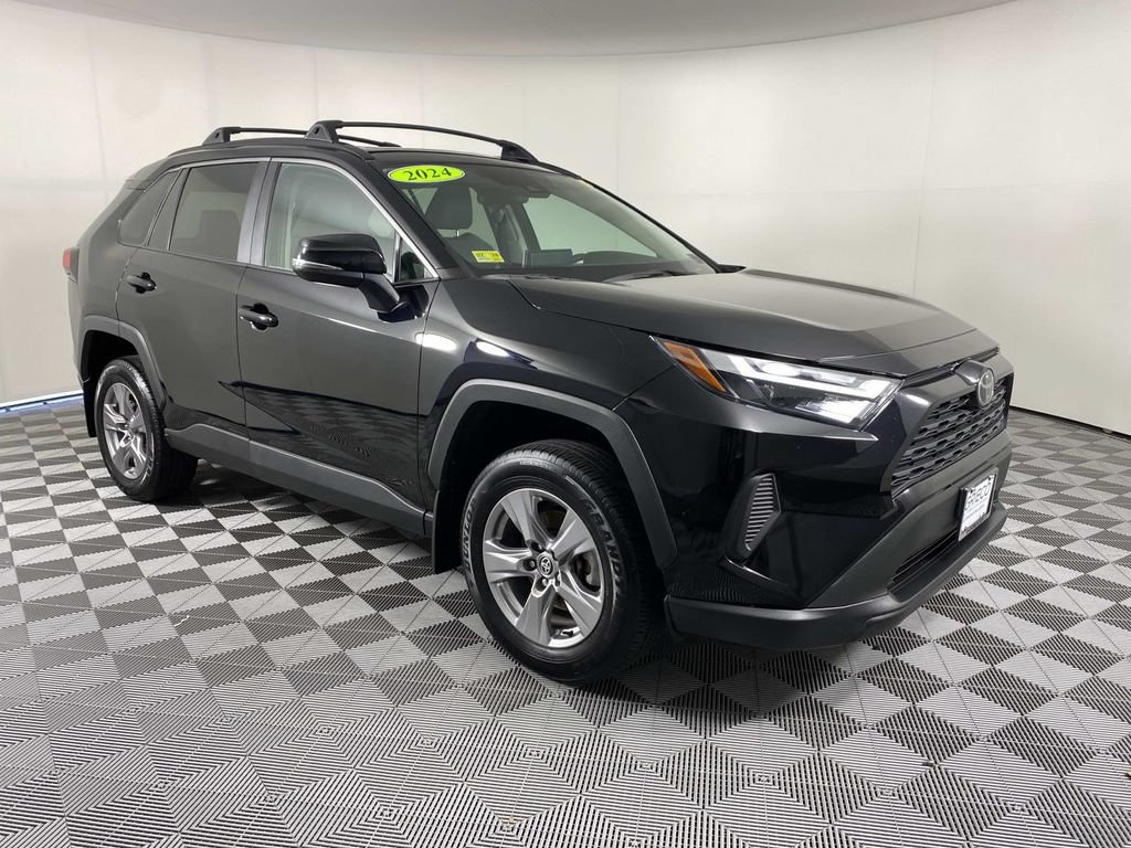 Used 2024 Toyota RAV4 XLE w/ Convenience Package AWD/4WD image 1