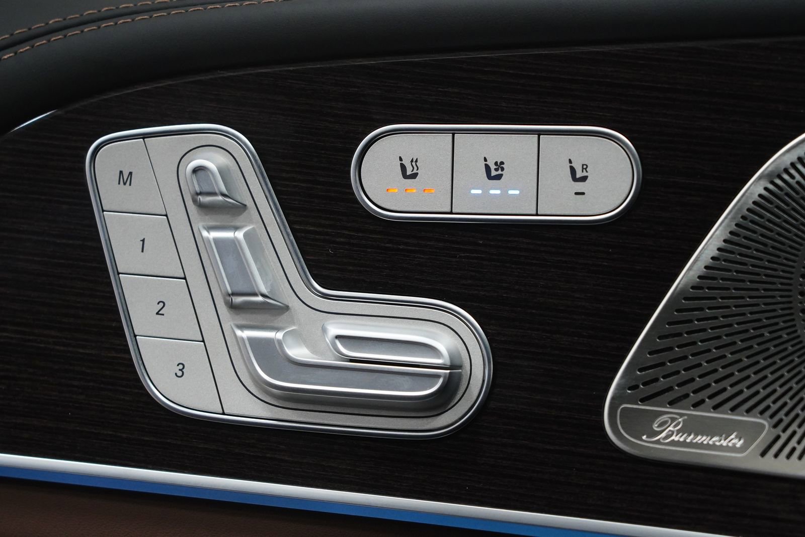 New 2026 Mercedes-Benz GLE 53 AMG 4MATIC Coupe image 33