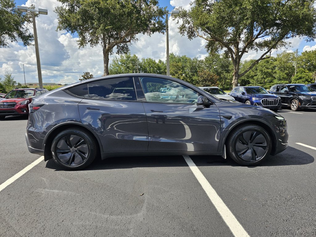 Used 2026 Tesla Model Y Long Range AWD/4WD image 2
