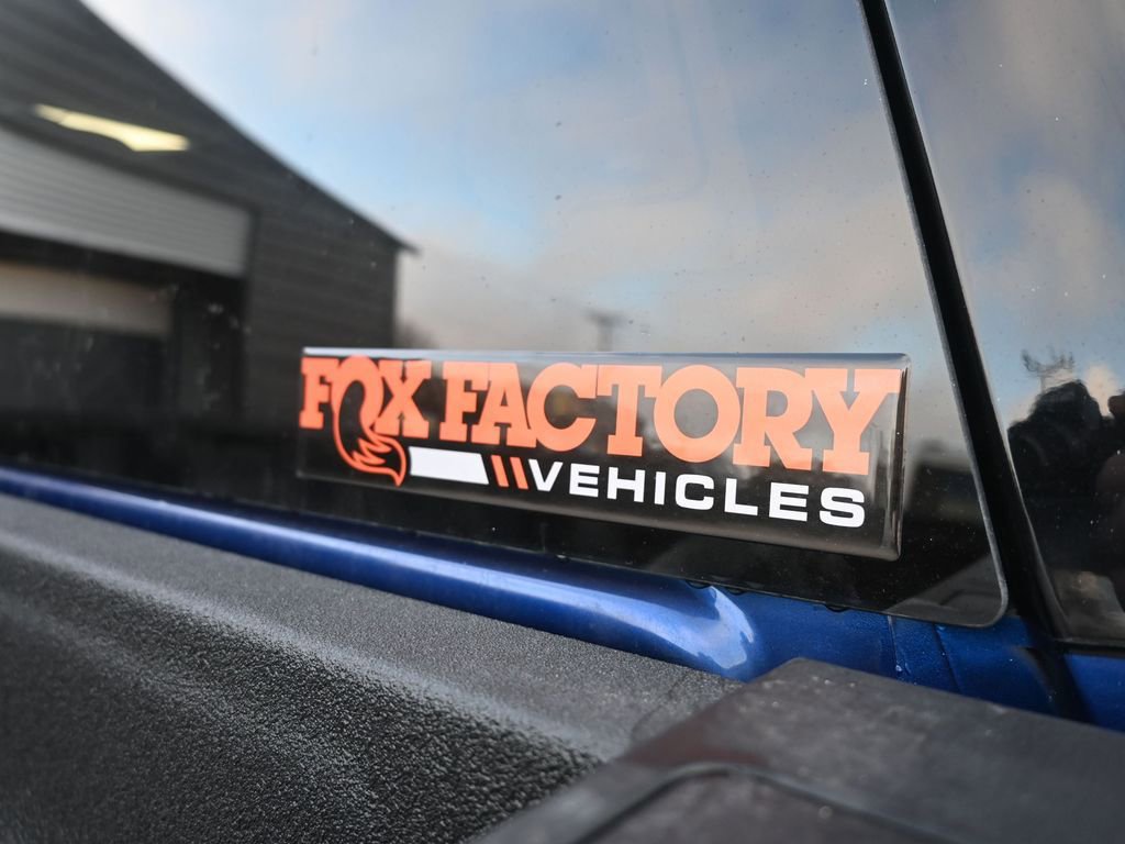 New 2026 Ford F250 Lariat w/ Black Appearance Package image 46