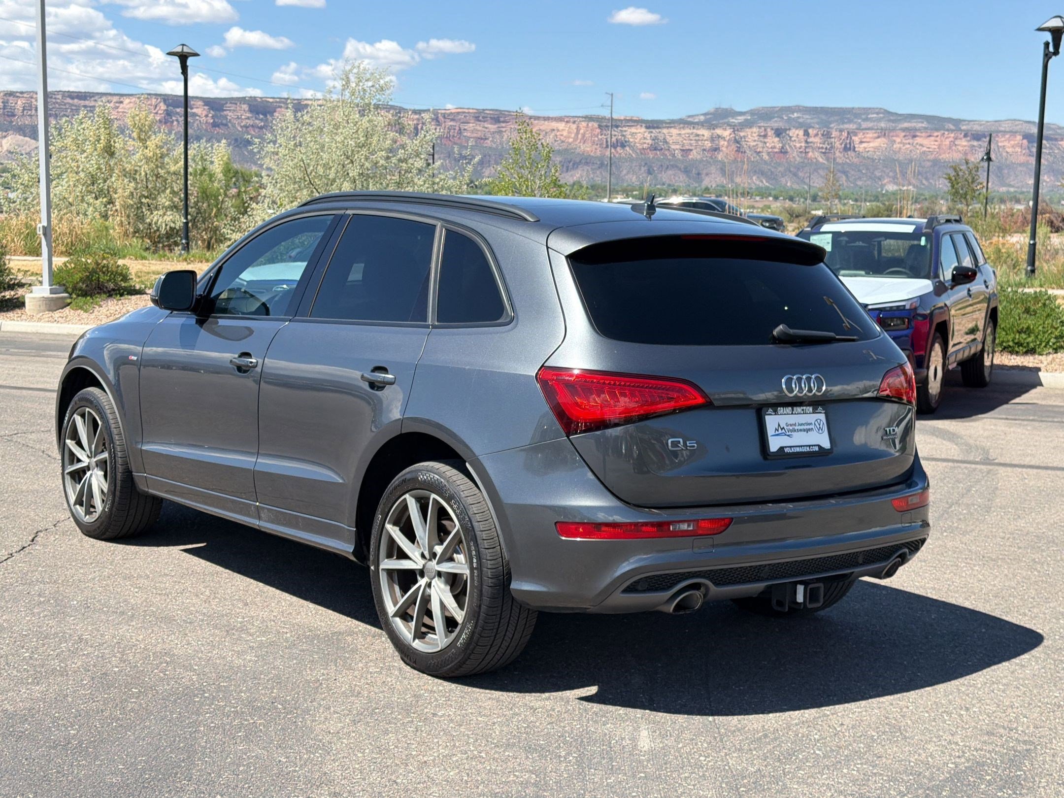 Used 2016 Audi Q5 TDI Premium Plus w/ Technology Package AWD/4WD image 3