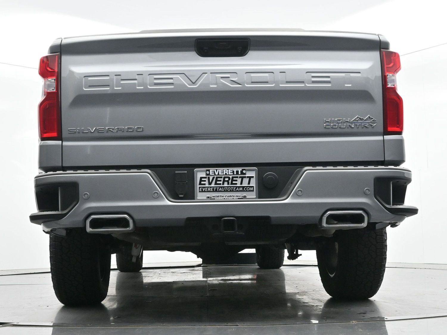 Used 2025 Chevrolet Silverado 1500 High Country w/ Technology Package AWD/4WD image 51