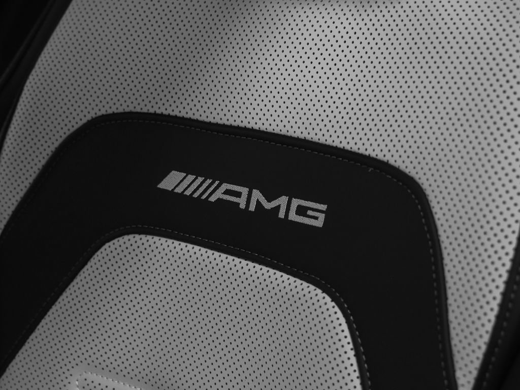 Used 2025 Mercedes-Benz E 53 AMG e 4MATIC Sedan image 76