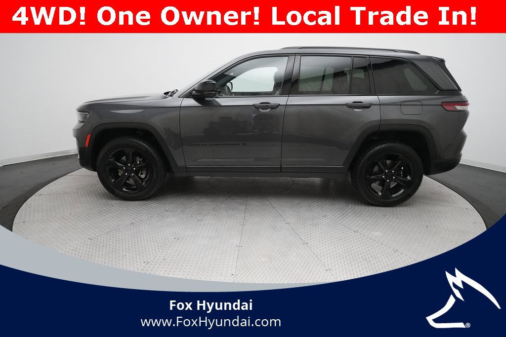 Used 2022 Jeep Grand Cherokee Altitude image 23