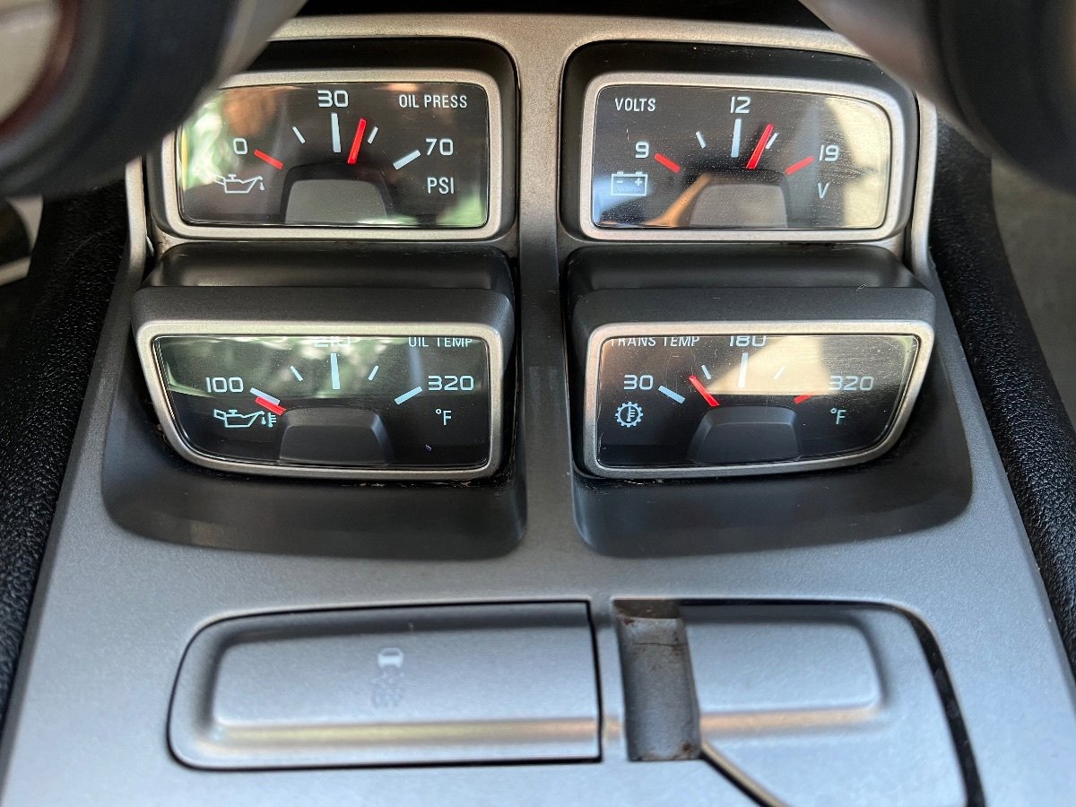 Used 2014 Chevrolet Camaro SS image 16