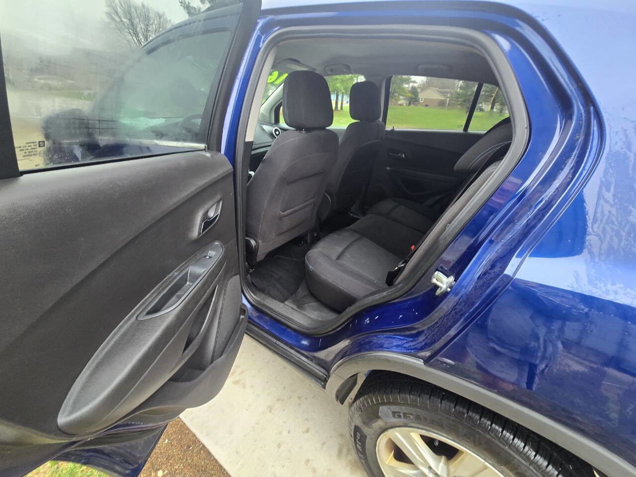 Used 2016 Chevrolet Trax LT image 12