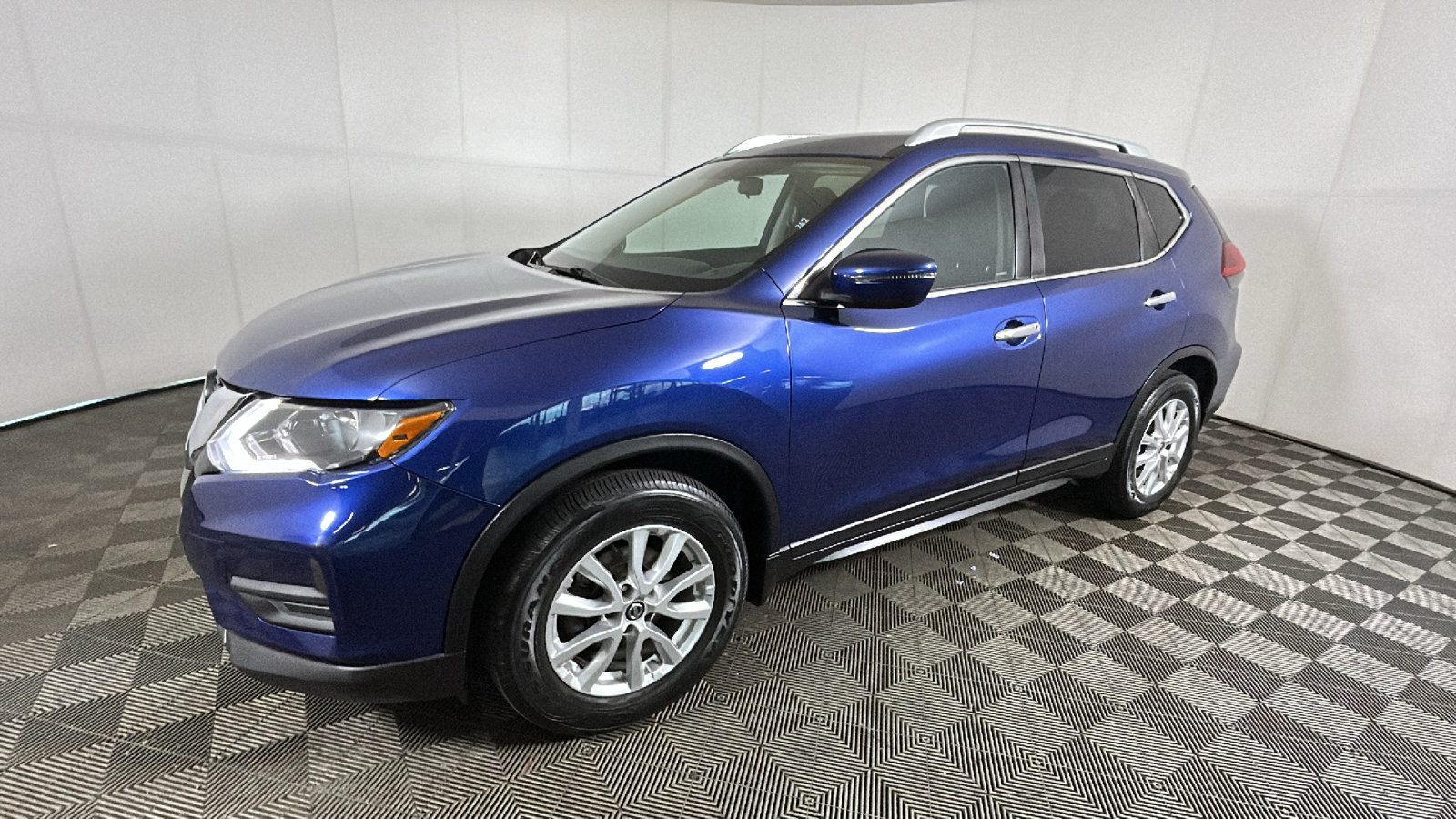 Used 2019 Nissan Rogue S FWD image 6