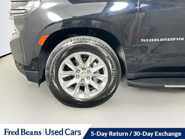 Certified 2024 Chevrolet Suburban Premier w/ Advanced Technology Package AWD/4WD image 36