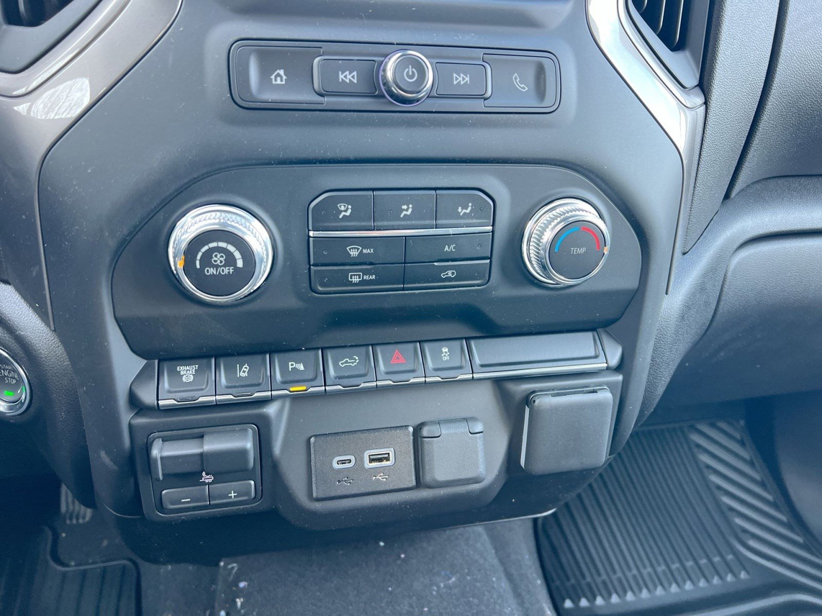 New 2026 GMC Sierra 2500 Pro w/ 1SA Pro Safety Plus Package image 15