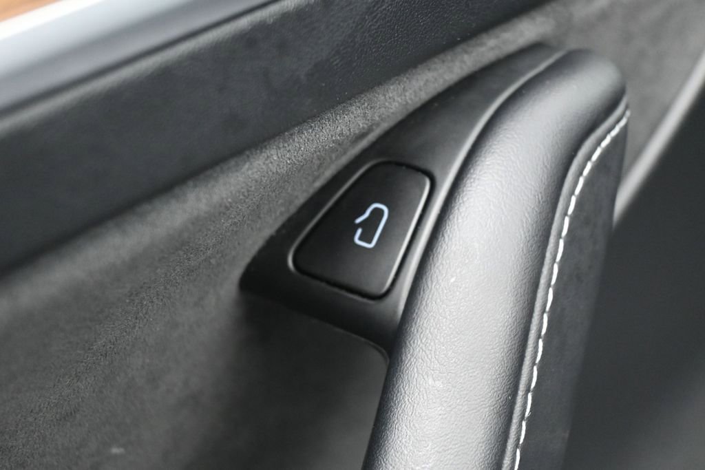 Used 2023 Tesla Model 3 Standard Range RWD image 15
