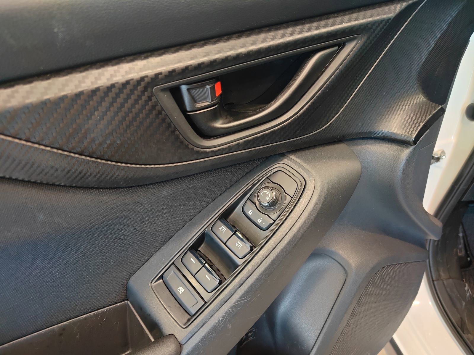 Used 2023 Subaru Crosstrek 2.0i image 10