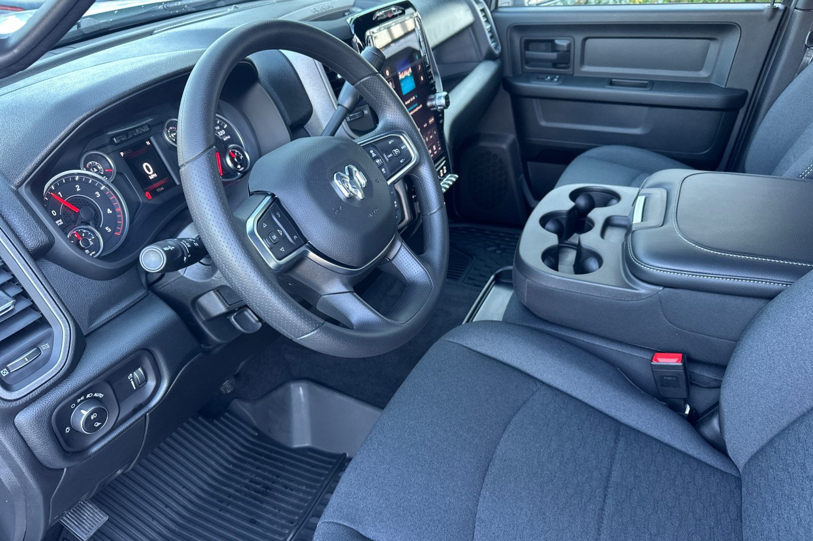 New 2027 RAM 2500 Tradesman AWD/4WD image 10