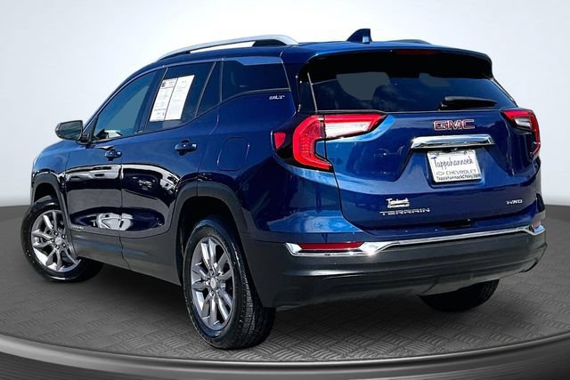 Used 2023 GMC Terrain SLT AWD/4WD image 4