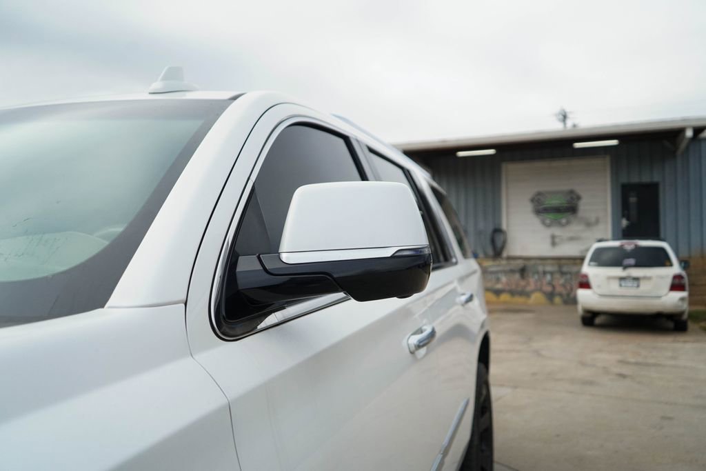 Used 2019 Cadillac Escalade Platinum image 16