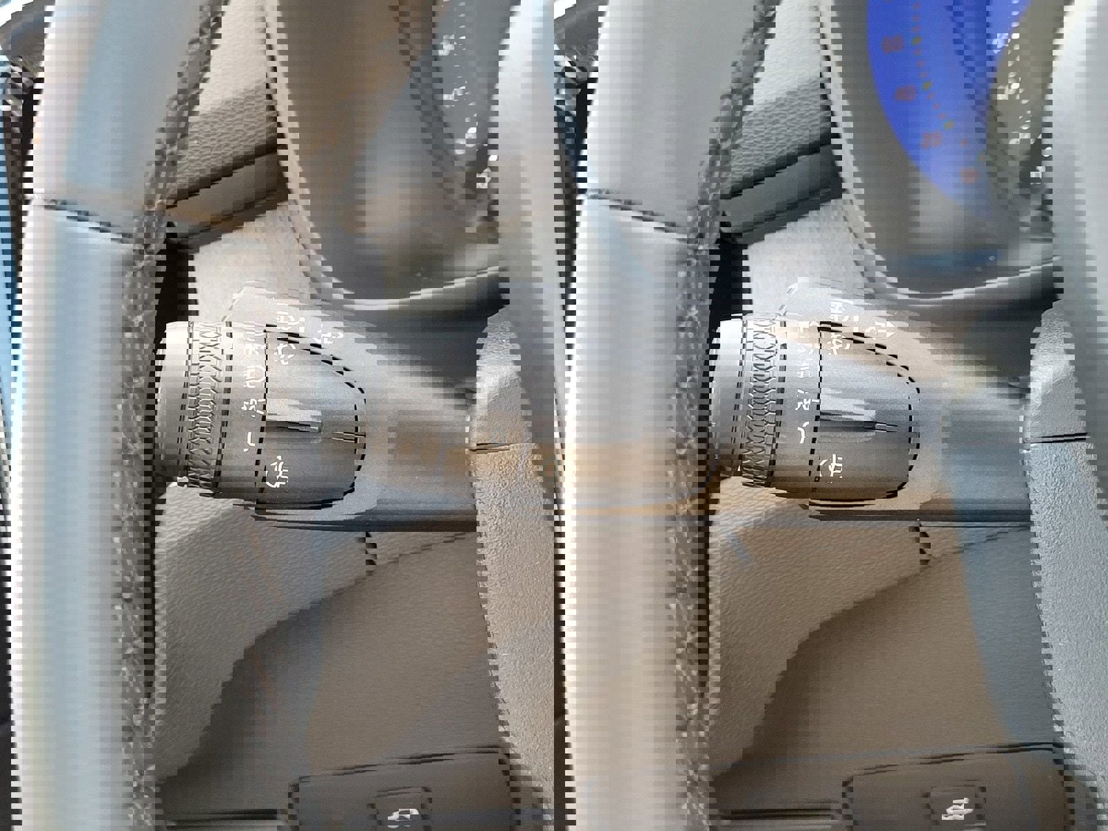 New 2026 Volvo XC40 B4 Core w/ Climate Package image 17