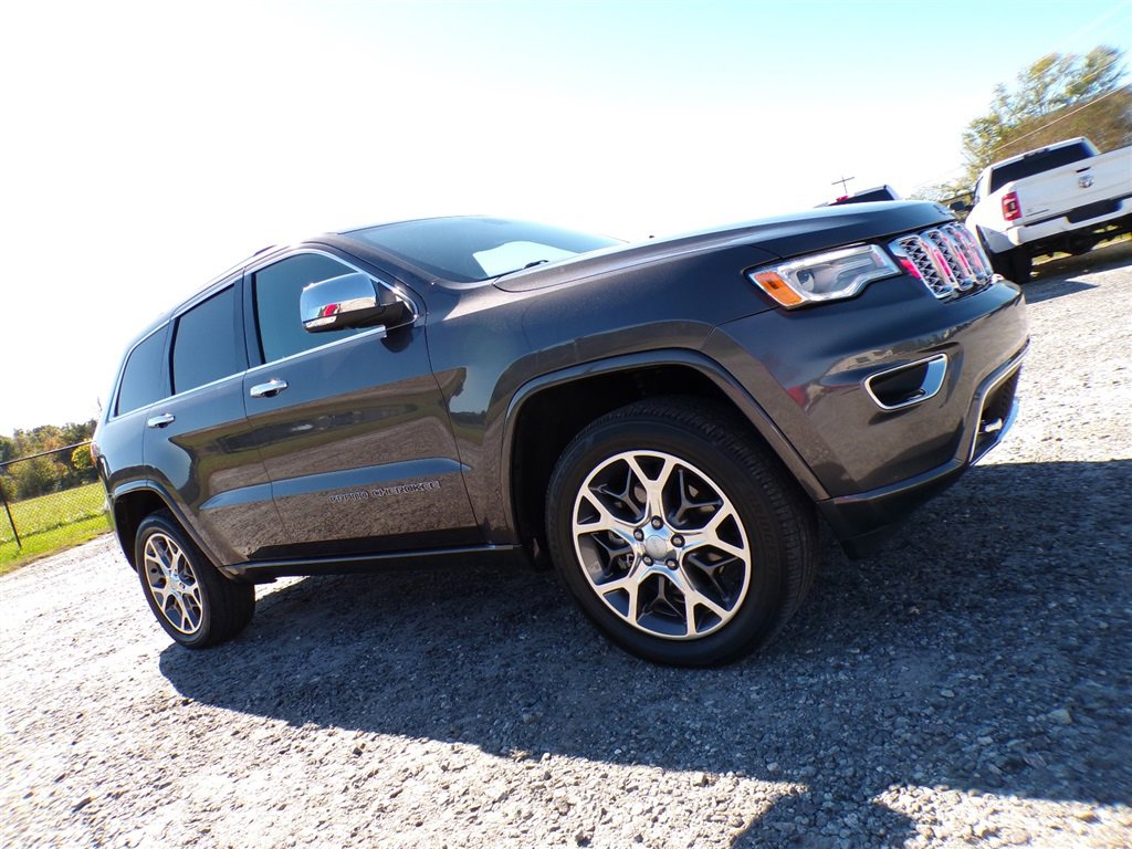 Used 2021 Jeep Grand Cherokee Overland image 32