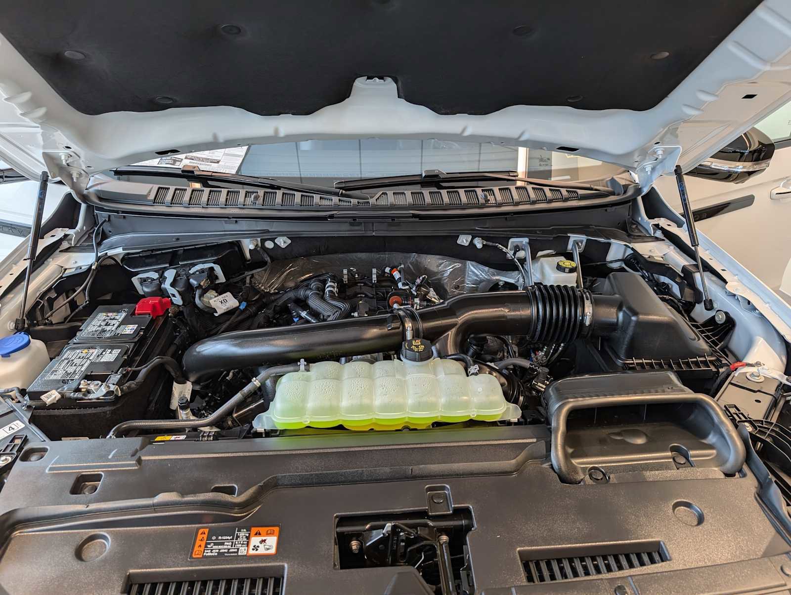 New 2025 Lincoln Navigator Reserve w/ Jet Appearance Package image 9