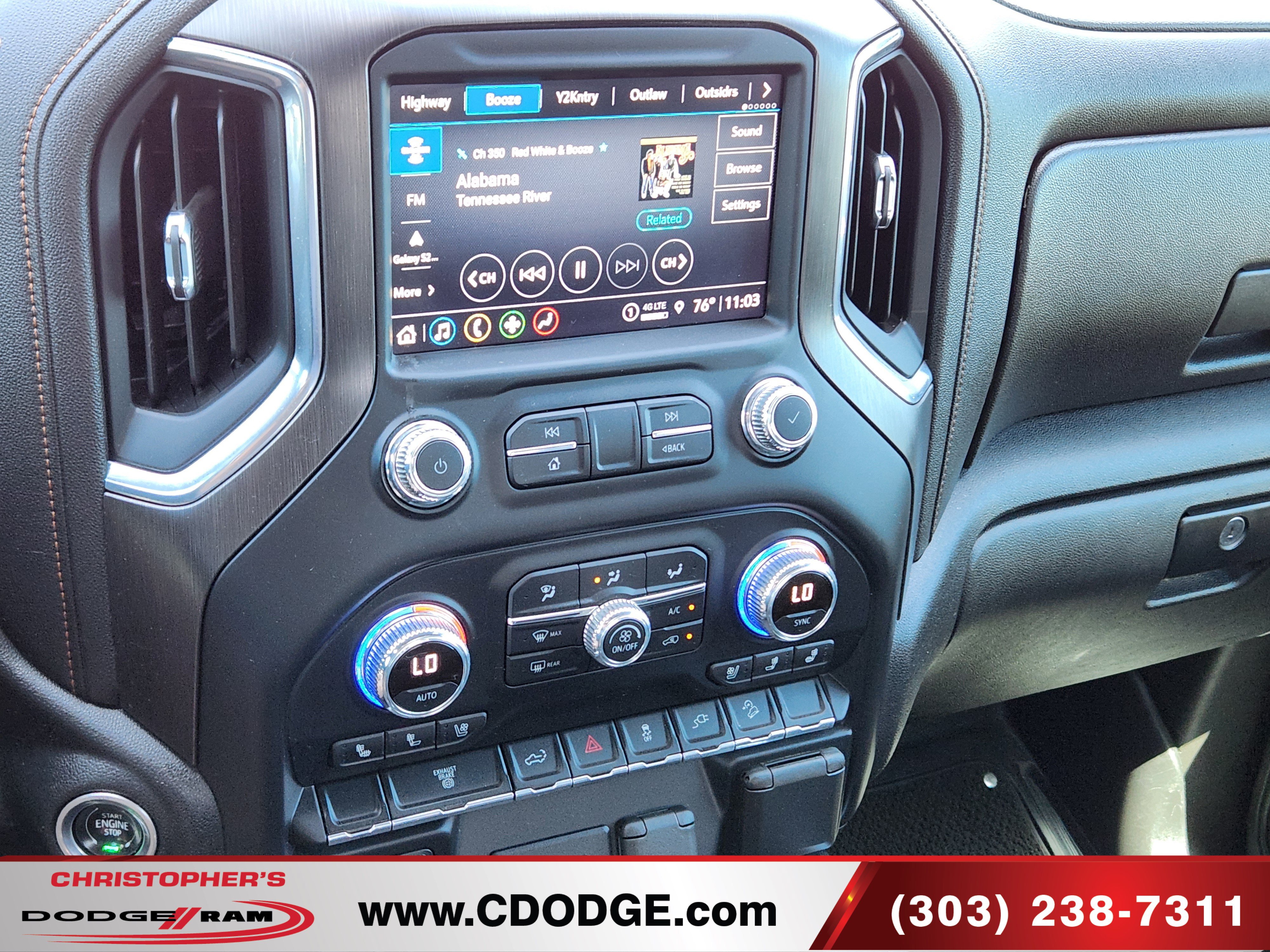 Used 2021 GMC Sierra 2500 AT4 AWD/4WD image 12