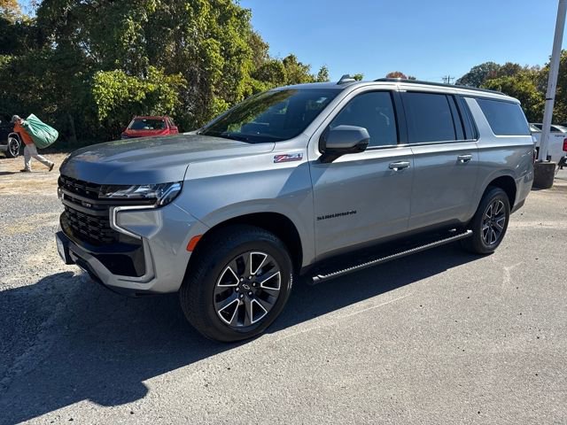 Used 2024 Chevrolet Suburban Z71 w/ Luxury Package