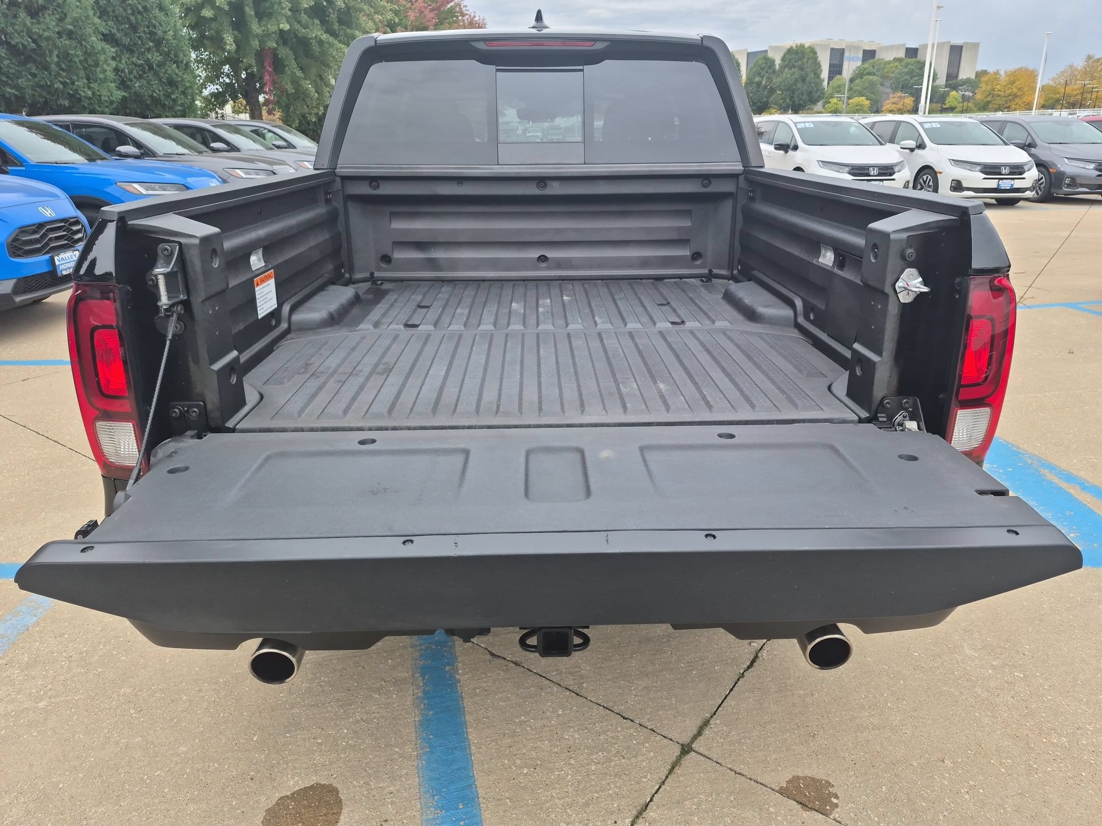 Certified 2025 Honda Ridgeline Black Edition image 28