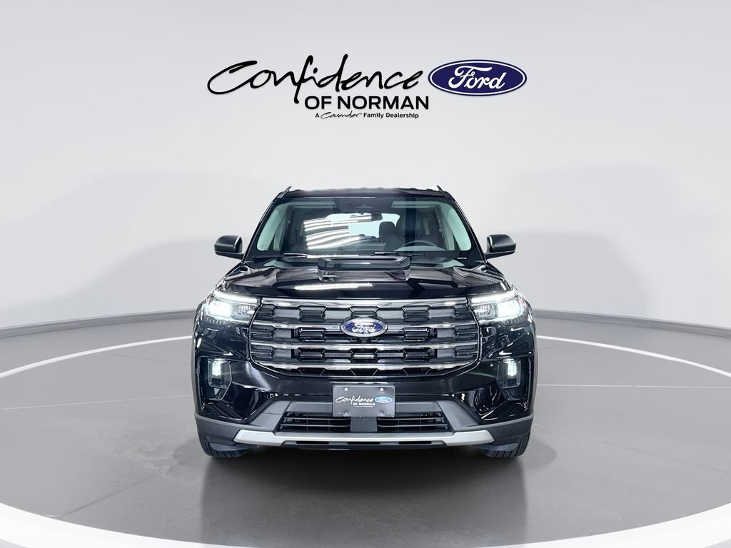 New 2026 Ford Explorer Active w/ Active Comfort Package AWD/4WD image 2