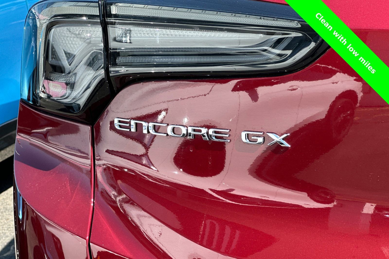 Used 2024 Buick Encore GX Avenir w/ Avenir Convenience Package image 38